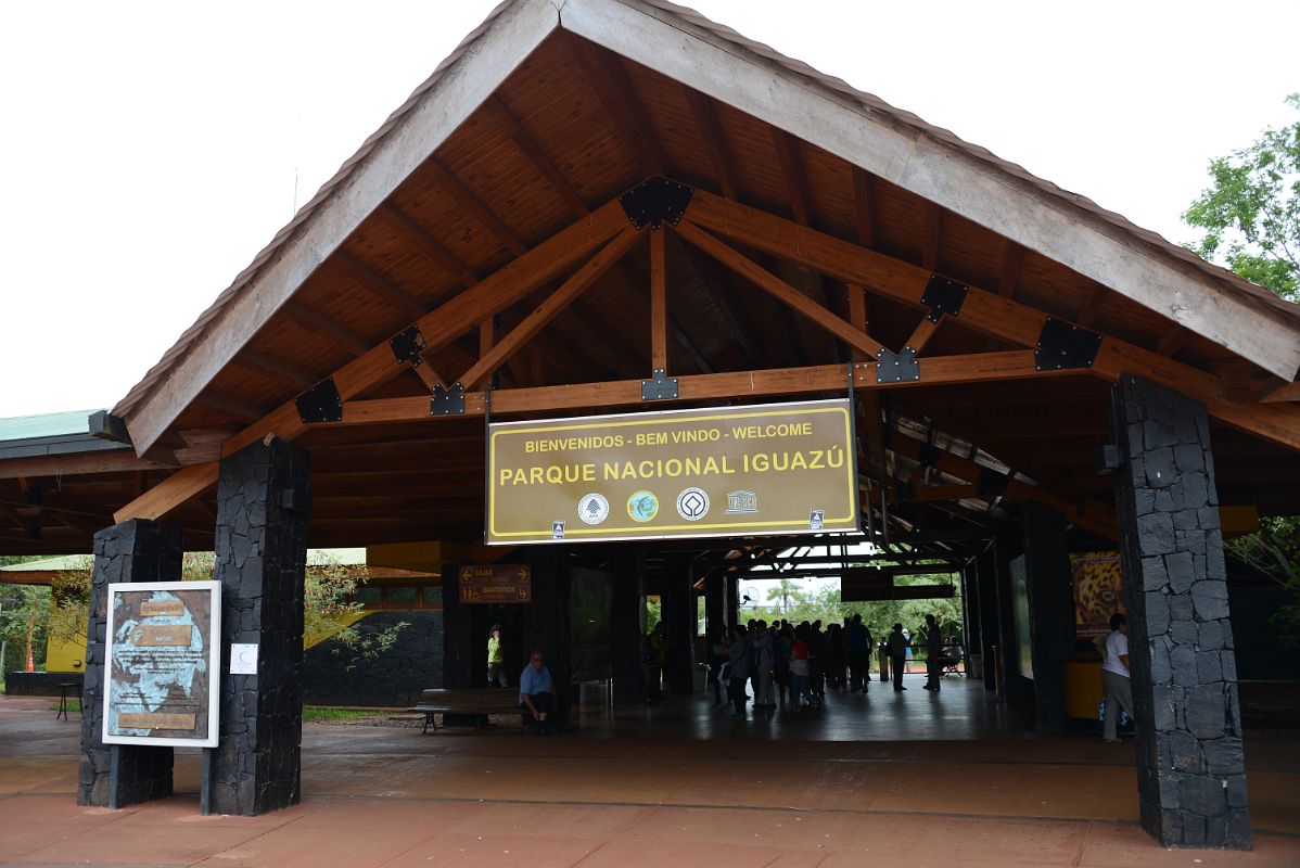 06 Entrance To Iguazu Falls Argentina